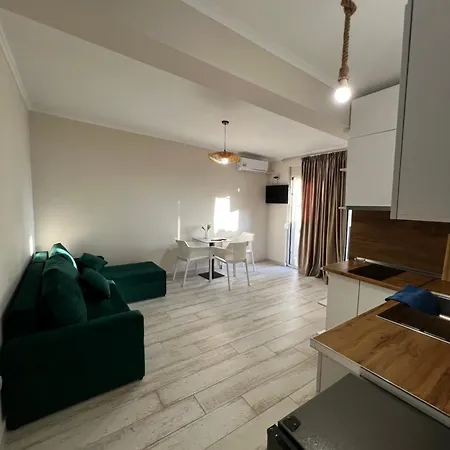 Apartment Family *
